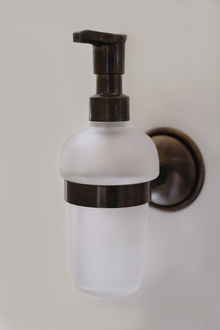 Ретро брас-антик,доз,течен сапун стъкло,помпа хром-30%